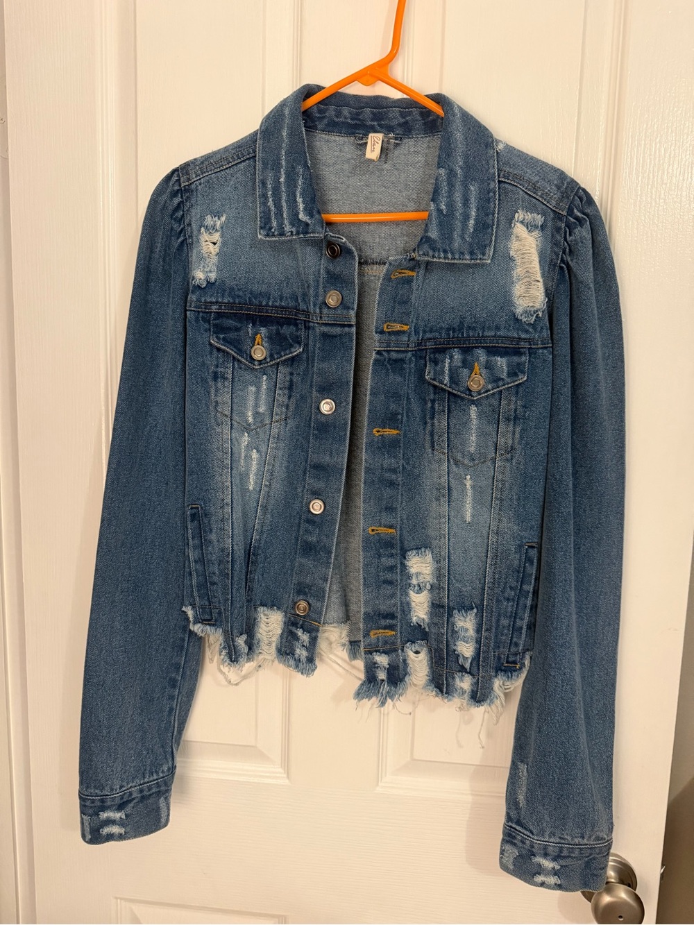 Elan  Distressed Blue Denim Jacket - Women’s sz Large